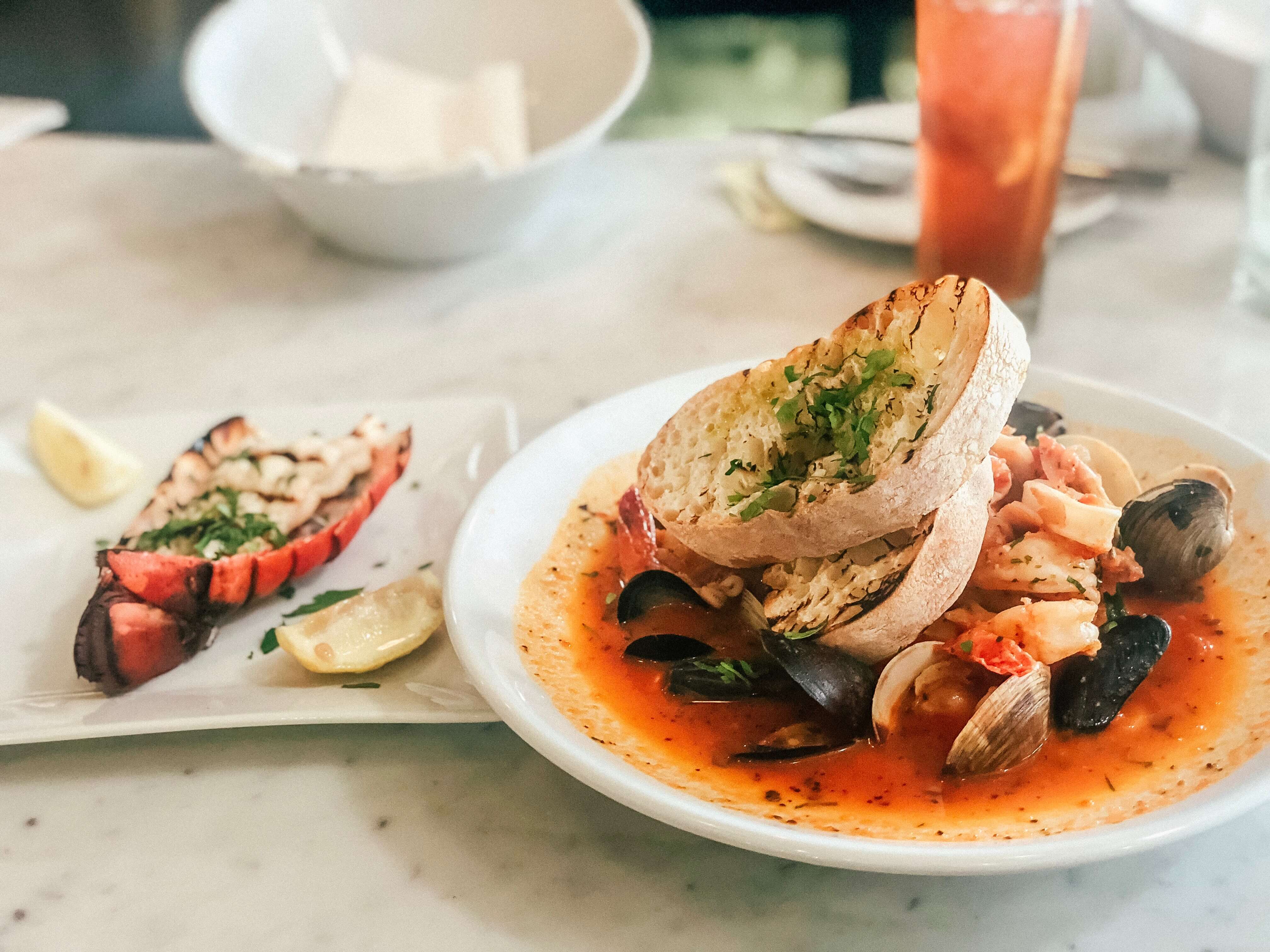 All seafood mussel platters