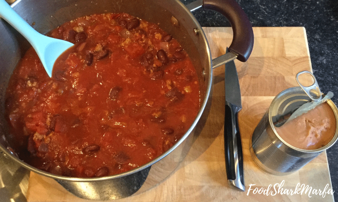 Thickening-Chili-with-Canned-Refried-Beans Thickening-Chili-with-Canned-Refried-Beans