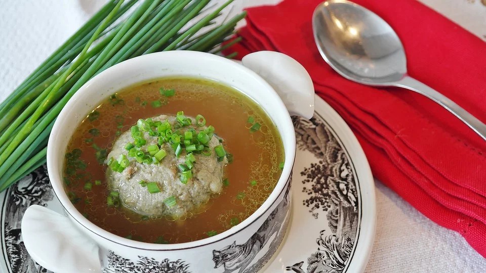 Beef broth Beef broth