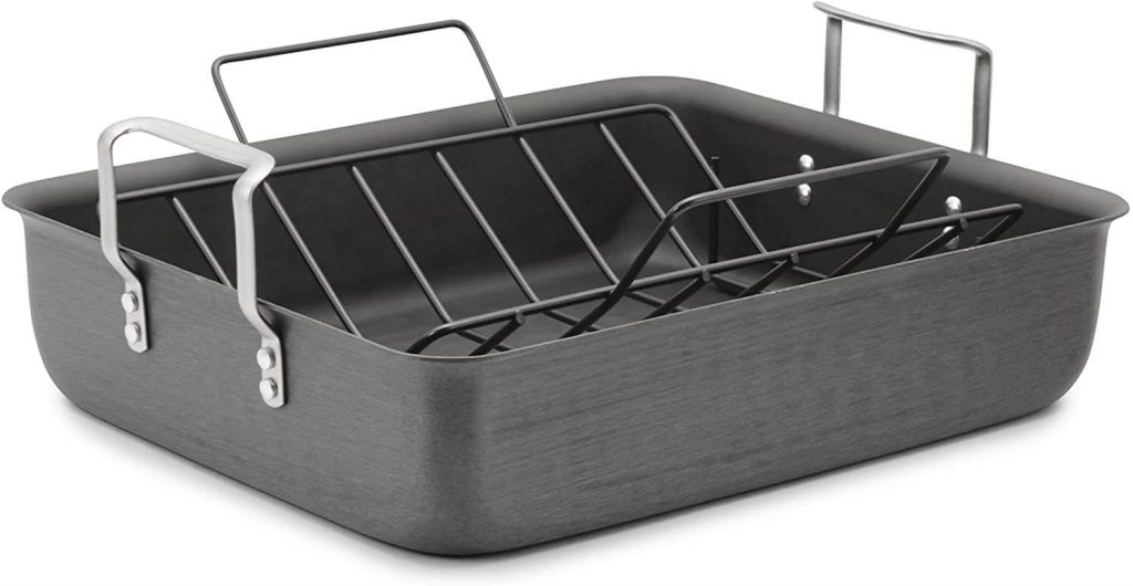 The 10 Best Roasting Pans to Prepare Chickens, Turkeys, and Other