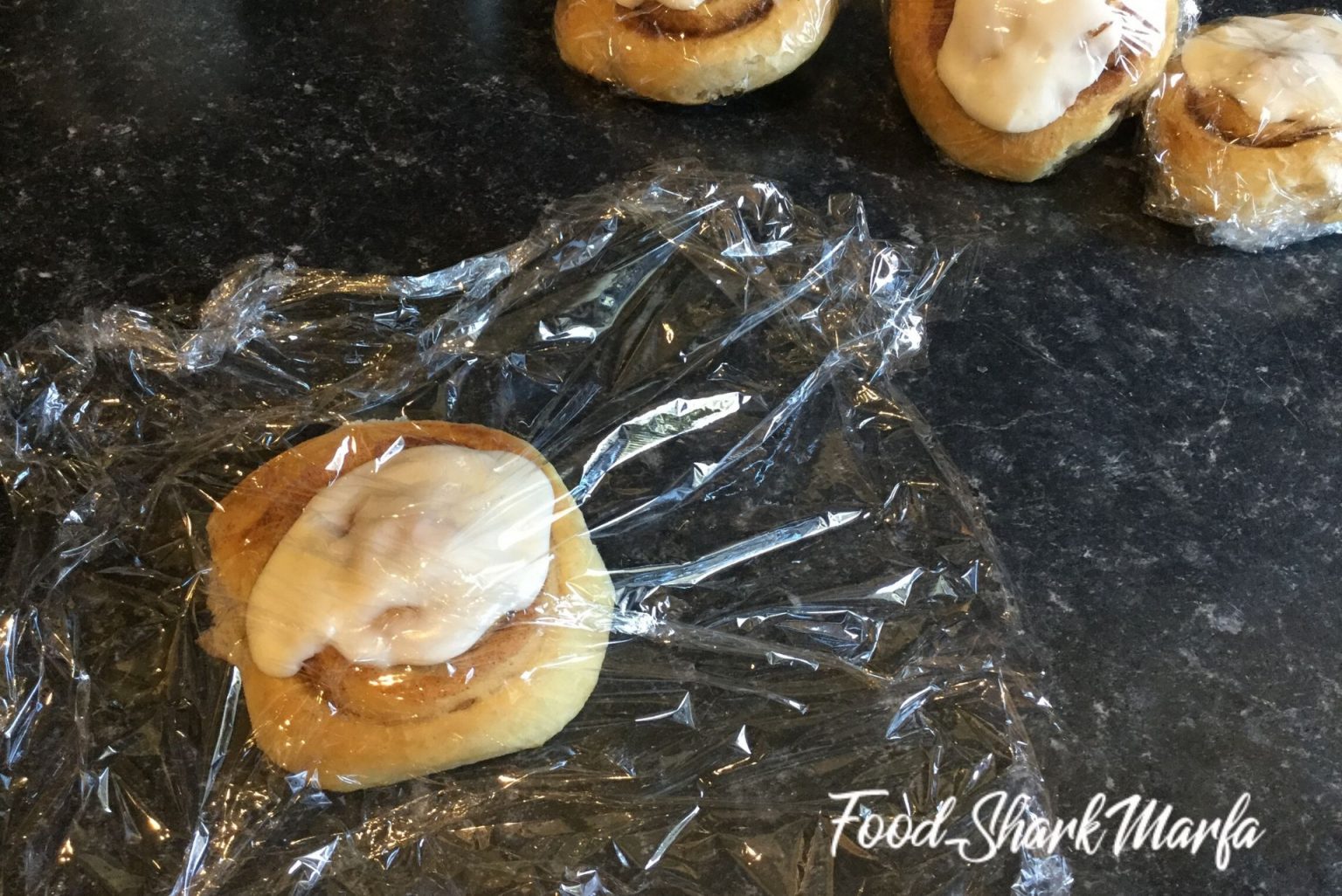 A Step by Step Guide on How to Store Cinnamon Rolls - Food Shark Marfa
