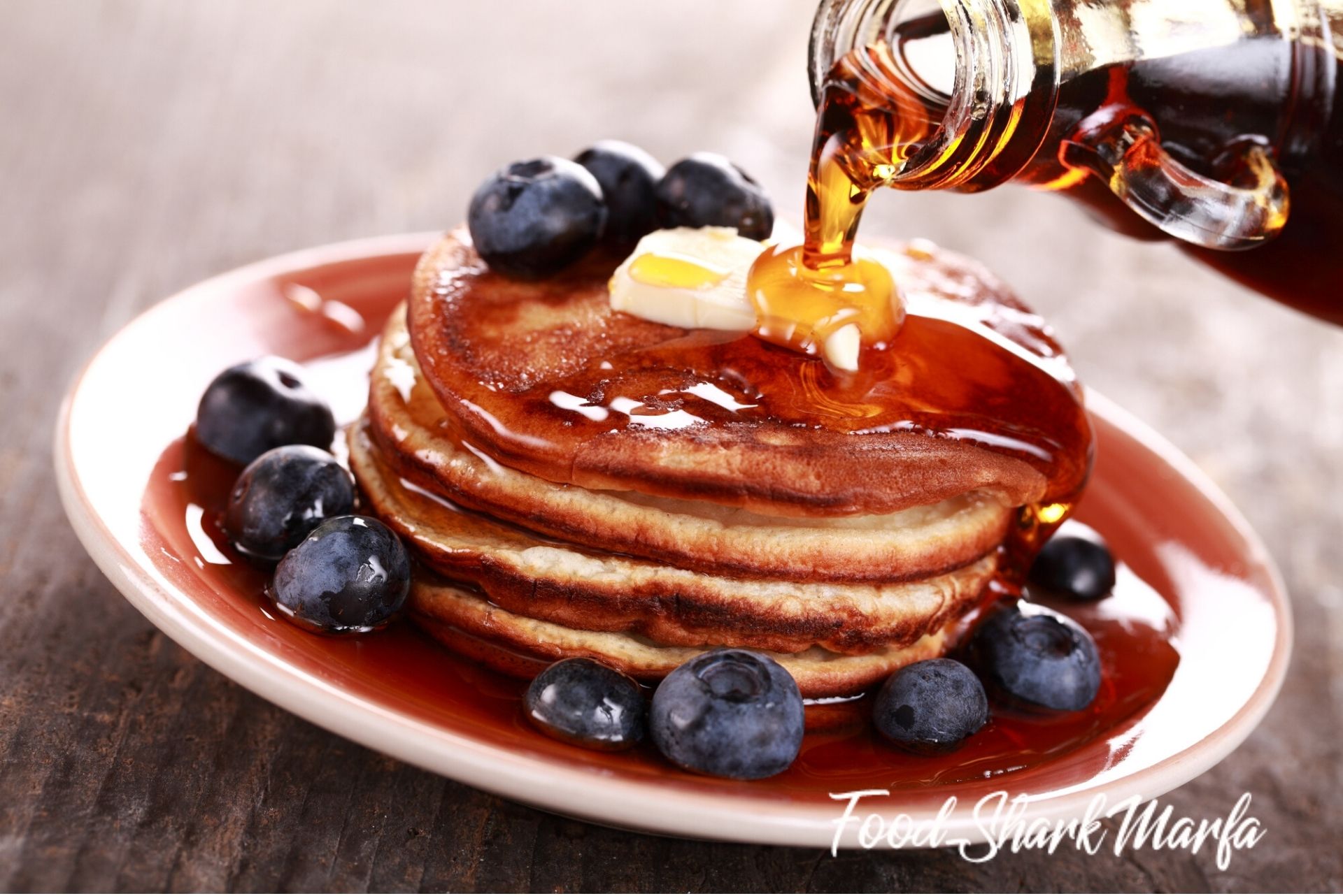 Pouring maple syrup Pouring maple syrup