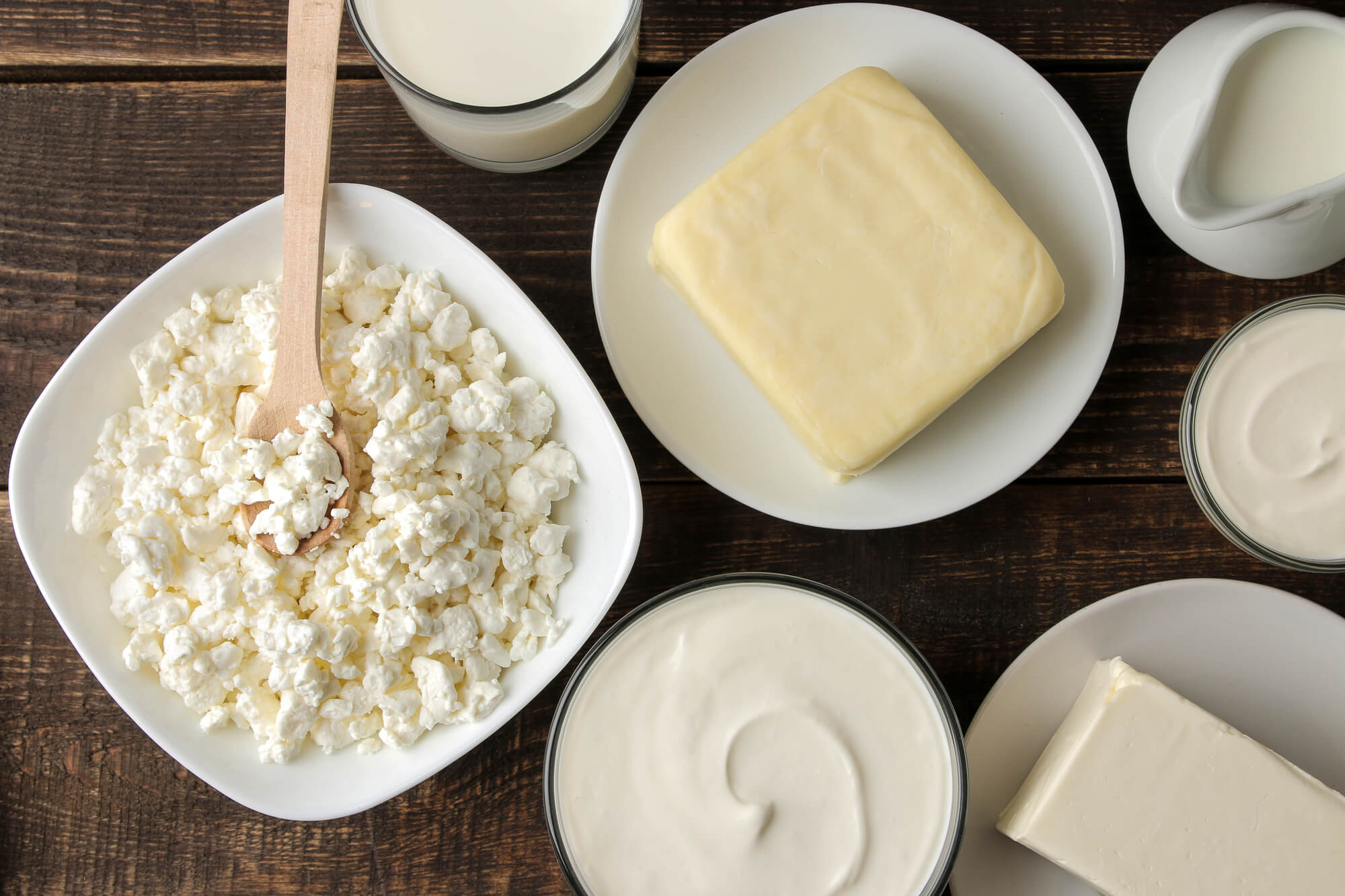 How does the taste of cream cheese differ from that of other kinds of cheese How does the taste of cream cheese differ from that of other kinds of cheese